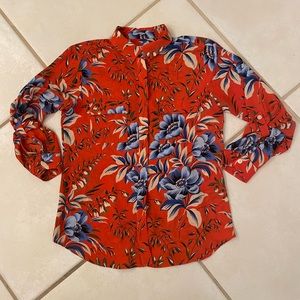 Loft utility blouse, lovely color. Size XS, perfect condition.